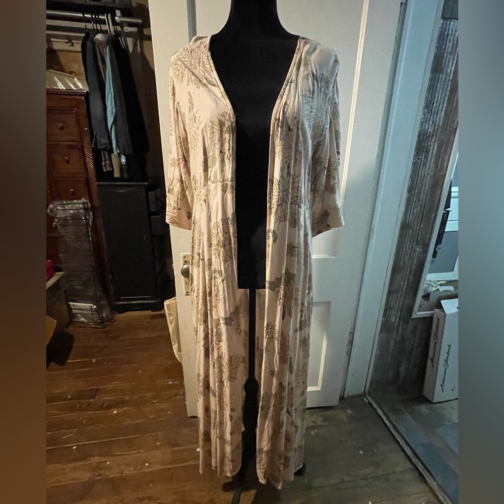 Joyfolie floral kimono